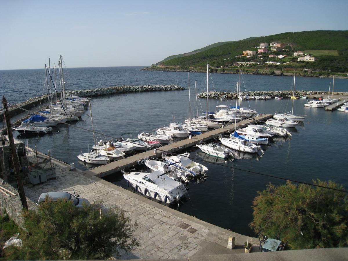 La Marine Hotel Luri Kültér fotó