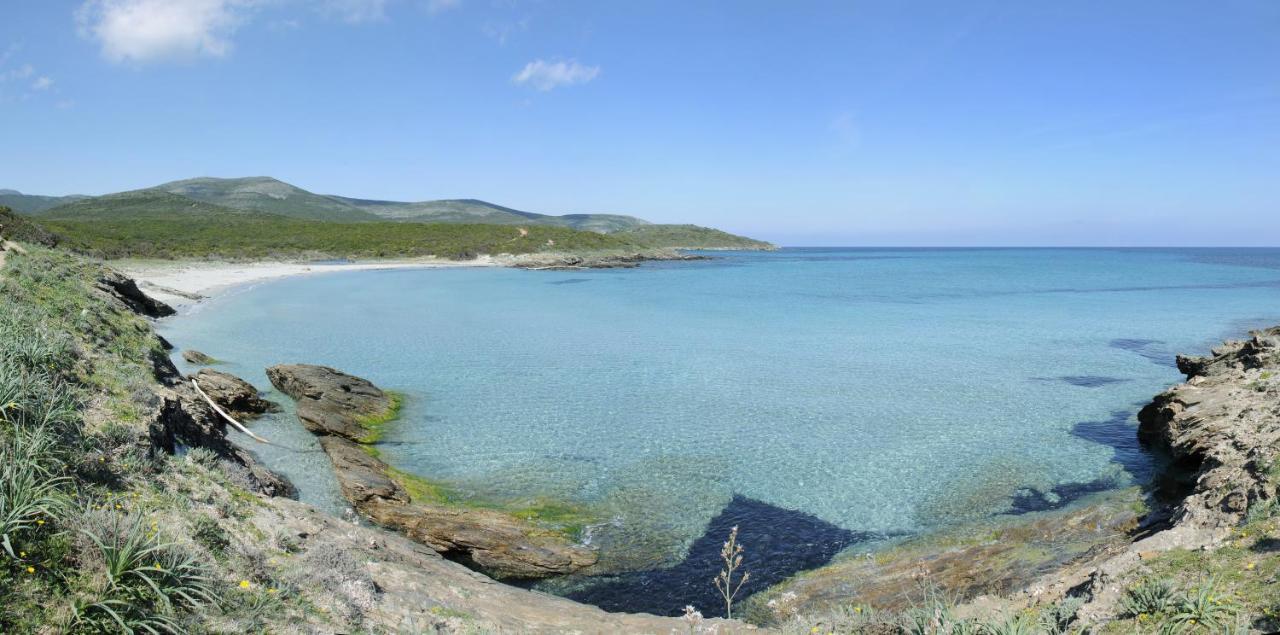 La Marine Hotel Luri Kültér fotó